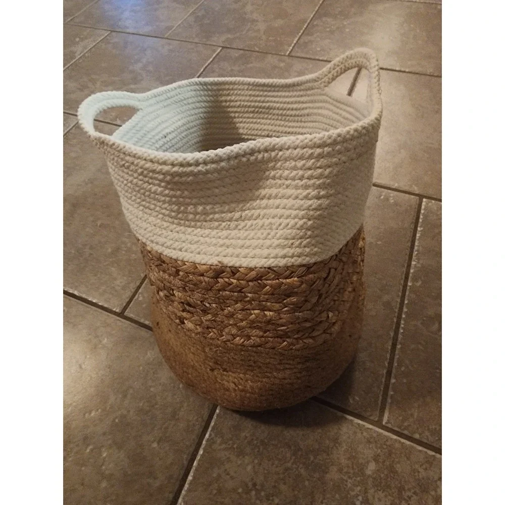 Plant Source 11 Inch Tropical Foliage Woven Jute Cotton Rope Basket Cream